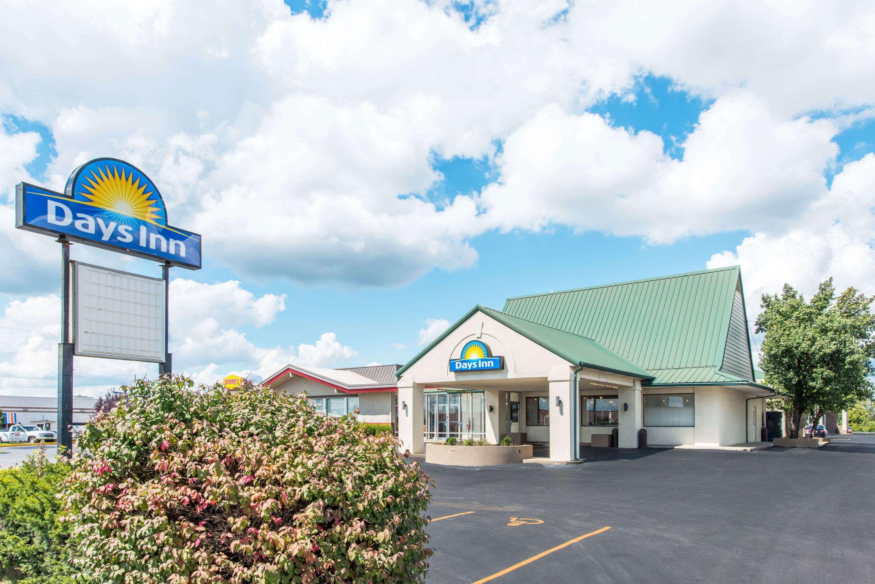 Days Inn By Wyndham אליזבתטאון מראה חיצוני תמונה